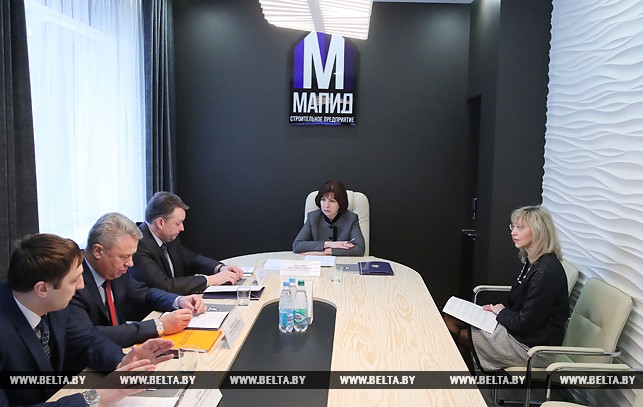 Глава Администрации Президента Наталья Кочанова провела прием работников ОАО «МАПИД»